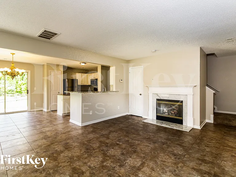 5 Sedgelane Ct — Photo 2