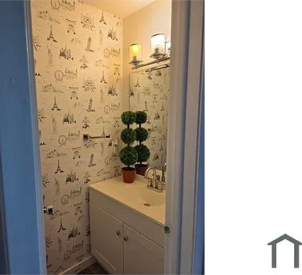 11260 College Ave — Photo 3