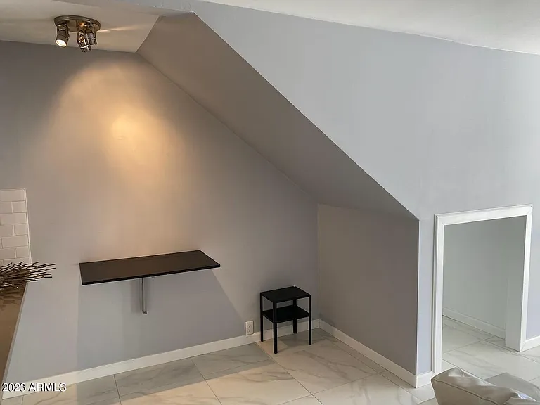 1820 E Morten Ave #123 — Photo 6