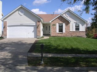 4907 Jamestowne Ridge Ct, Florissant, MO 63033