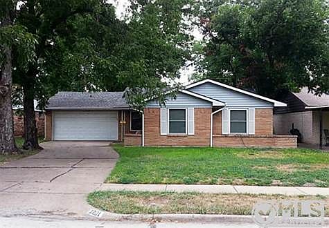 2nd image of 3201 Kathy Ln