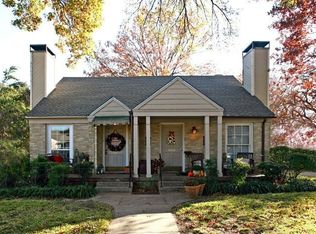 5910 Revere Pl, Dallas, TX 75206