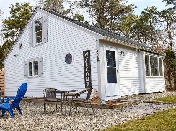 32 Canning Ter #B, Dennis Pt, MA 02639