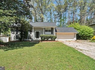 4590 Cedar Ridge Trl, Stone Mountain, GA 30083