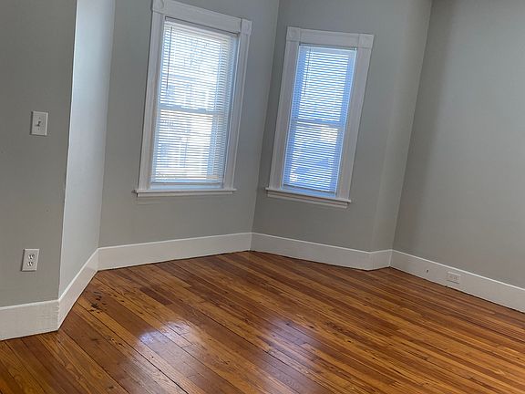 5th image of 40 Farrington St APT 6