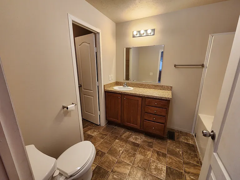 Meadowbrook Estates — Photo 25