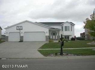 6258 14th St S, Fargo, ND 58104