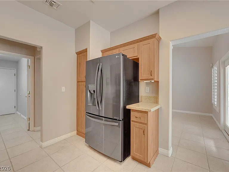 10609 Paradise Point Dr — Photo 8
