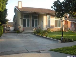1746 Asbury Dr, Pasadena, CA 91104