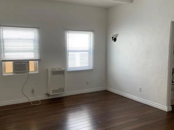 192 S Mountain View Ave, Los Angeles, CA