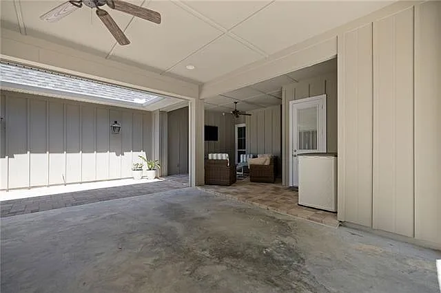 1029 Spring Haven Ln — Photo 25