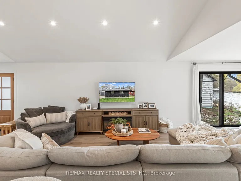 87 Cedar Dr — Photo 11