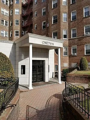 Rented by Max & Associates Realty Corp | media 17