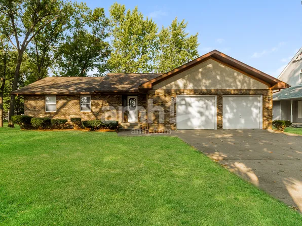 380 S Comet Dr, Braidwood, IL 60408