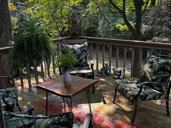 Deck