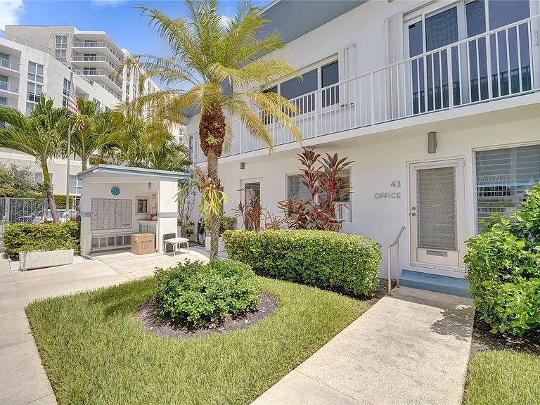 425 Bayshore Dr #41 — Photo 25