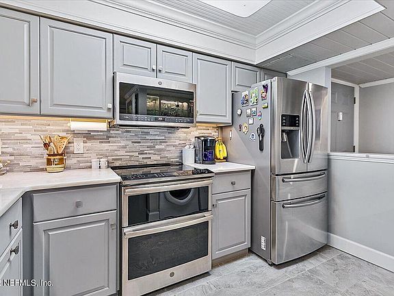 4th image of 707 1ST Street S #501