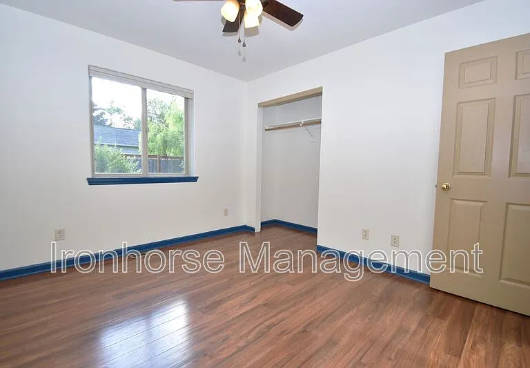 502 Sanders Ave — Photo 27