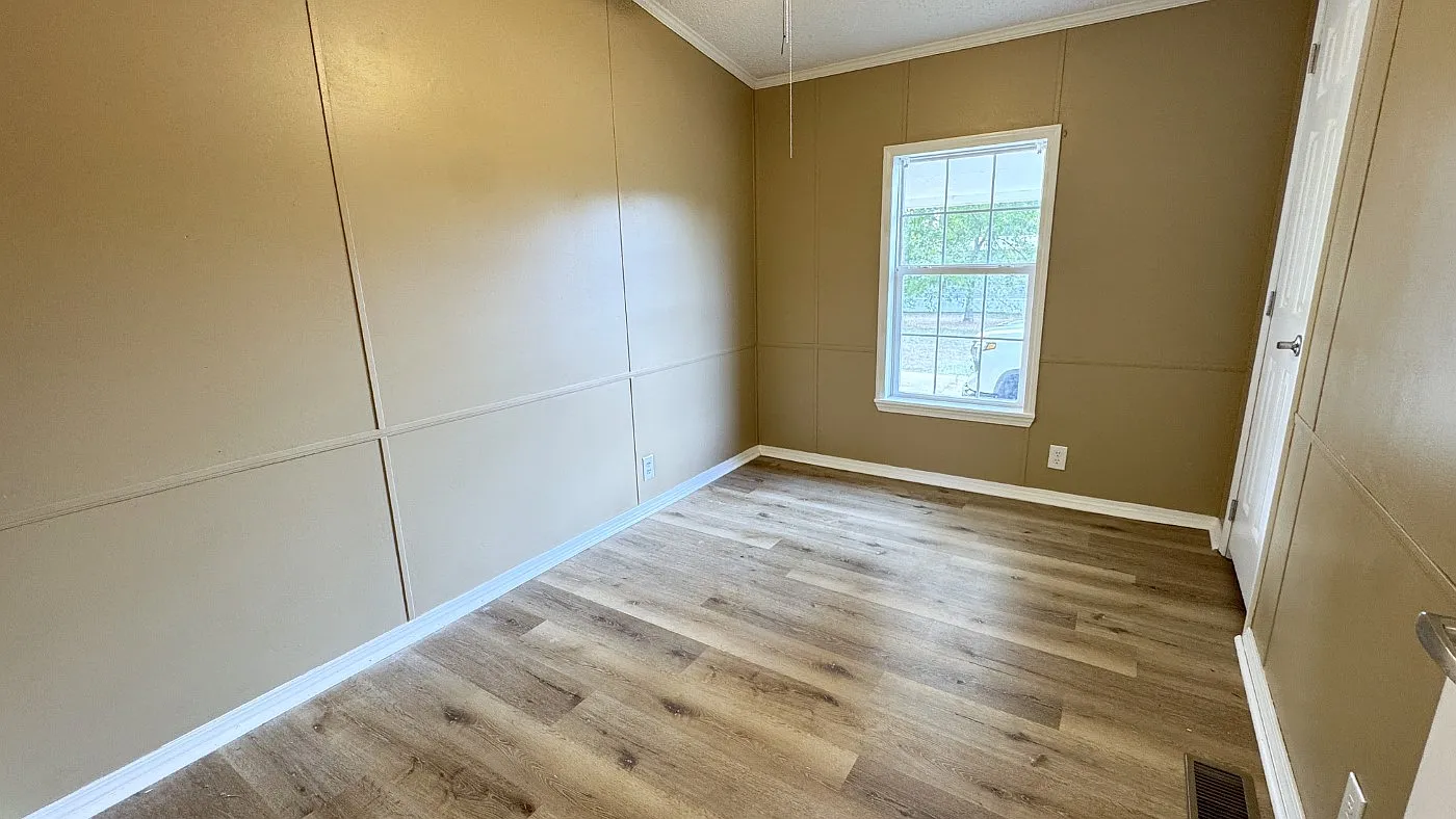 3 bed, 1280 sqft, $1,400 — Photo 3