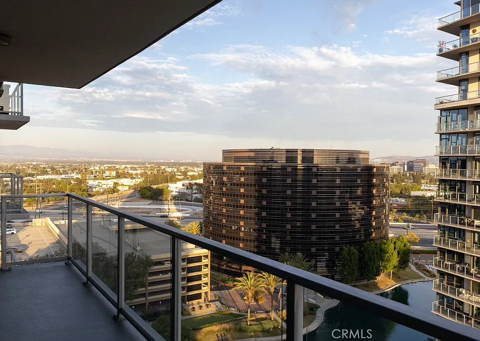 9 Macarthur Pl #1605