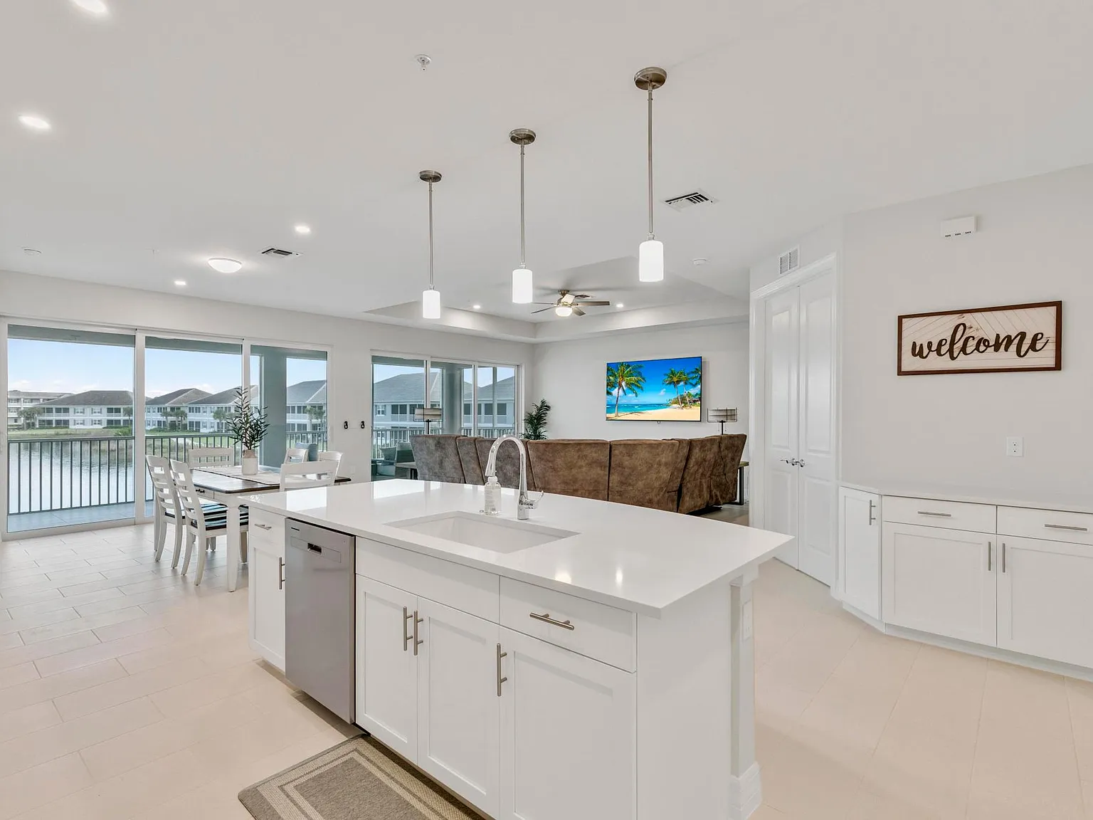 239 Indies Dr E — Photo 3