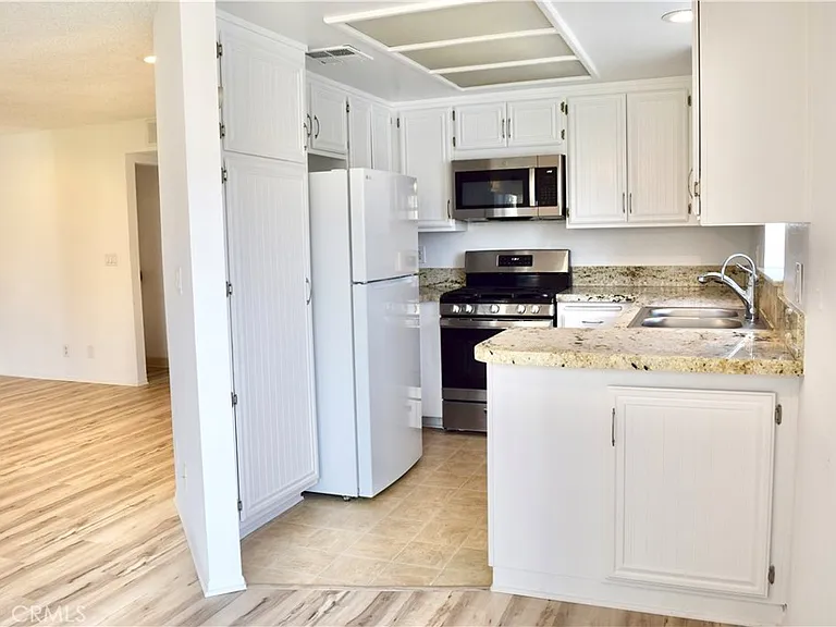 26816 Claudette St #315 — Photo 9