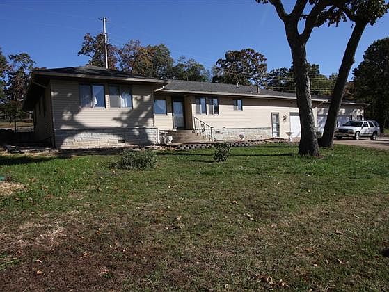 1st image of 904 Othello Ln