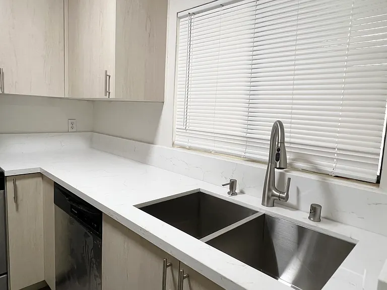 1117 Elm Ave #107 — Photo 5