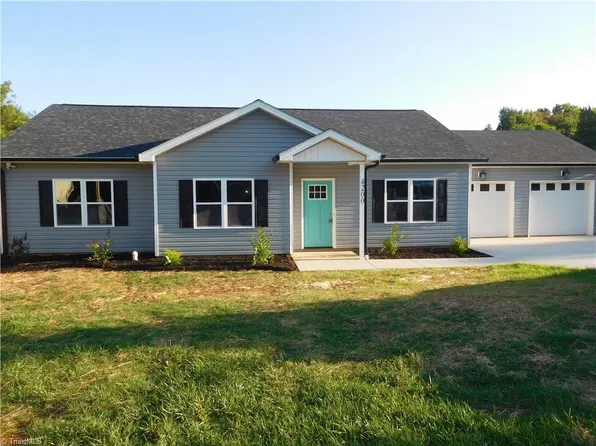4200 S Main St, Winston Salem, NC 27127