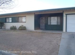 233 Palm Dr, Ridgecrest, CA 93555