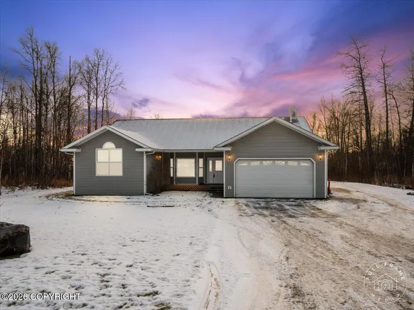 4570 W Yundt Dr, Wasilla, AK 99654