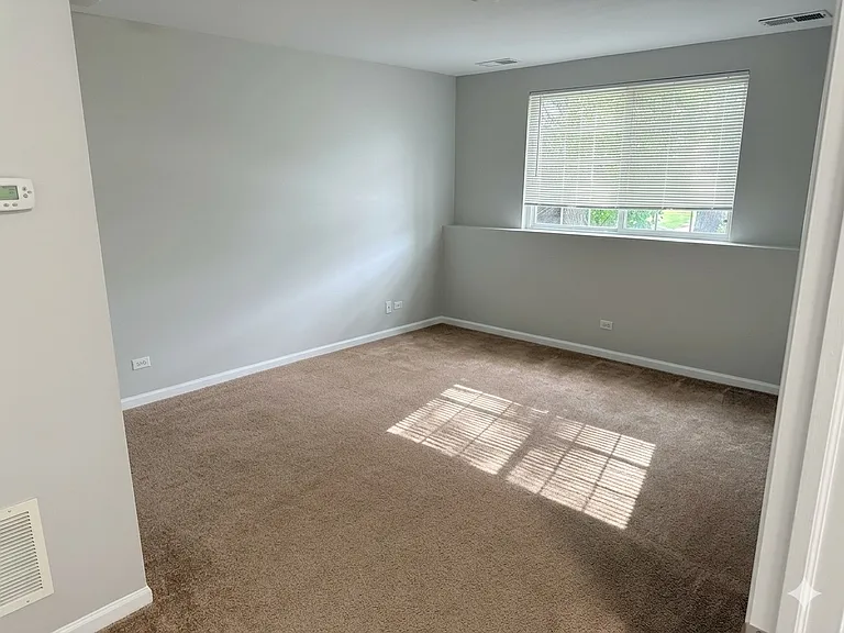 1513 Bristol Ln #4 — Photo 9