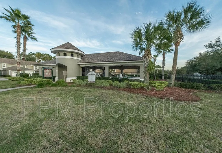 807 Scrub Jay Dr — Photo 37