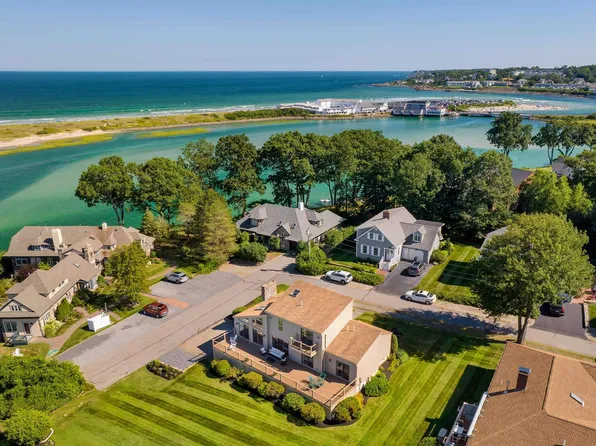 25 Fieldstone Lane, Ogunquit, ME 03907