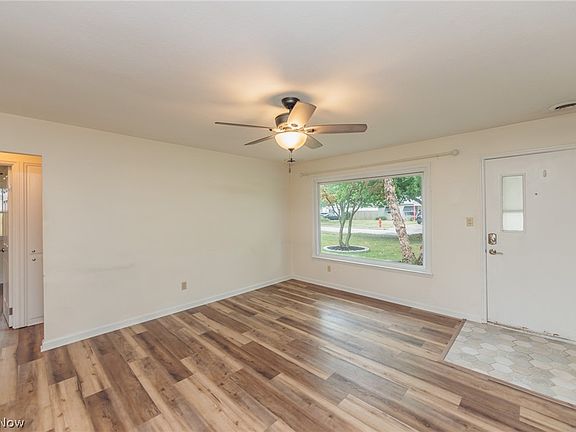 2nd image of 6560 Aylesworth Dr