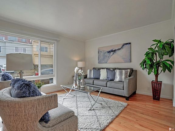 2nd image of 836 Templeton Ave