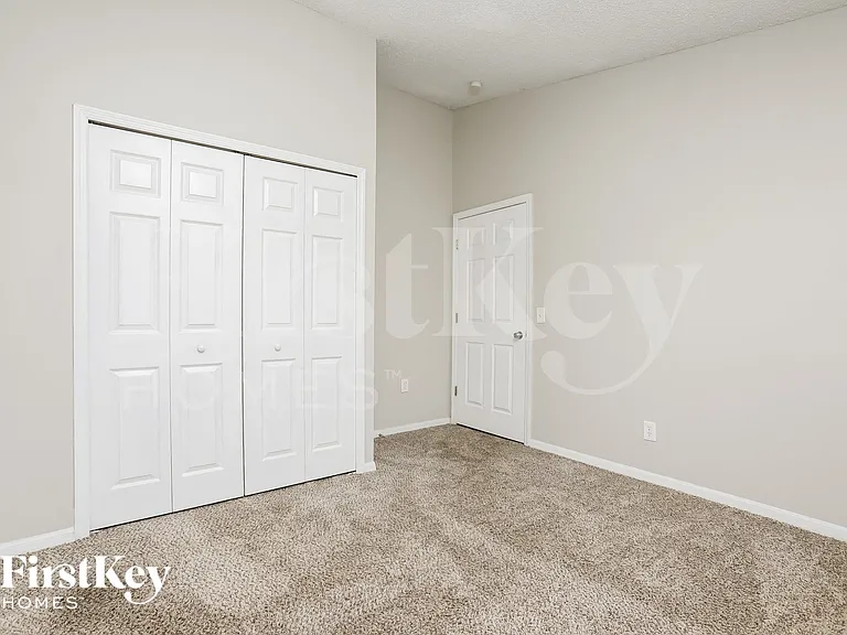 6501 Viewpoint Ct — Photo 10