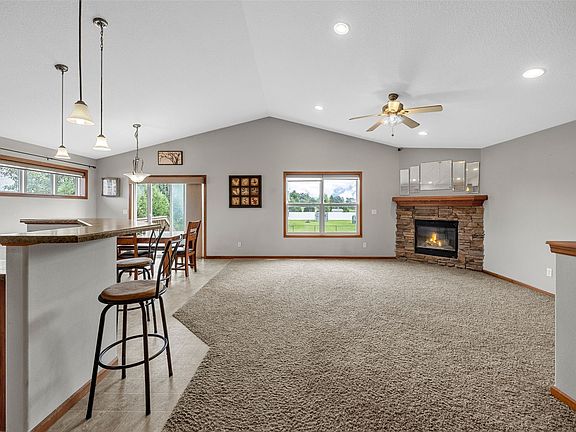 4th image of 2185 Prairie Hill Dr