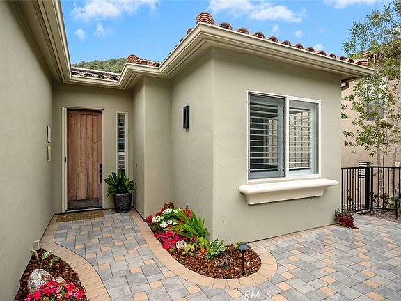 3rd image of 2535 Lupine Canyon Rd