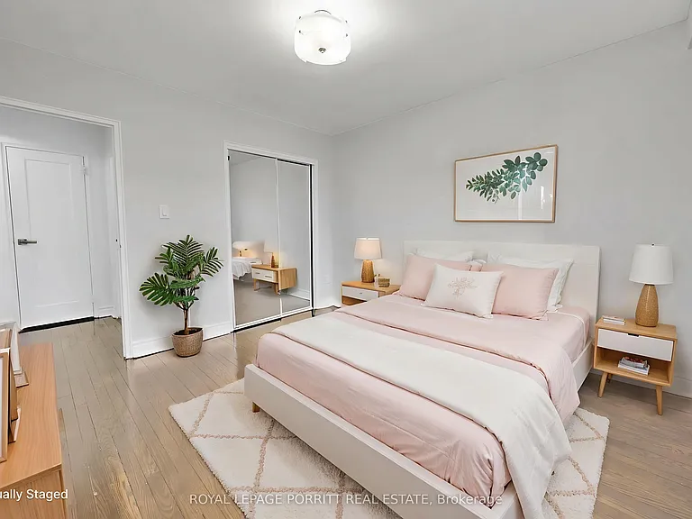 4 Superior Ave #5 — Photo 5