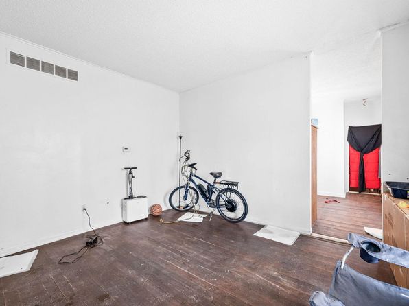 wichita-kansas-77355597 picture