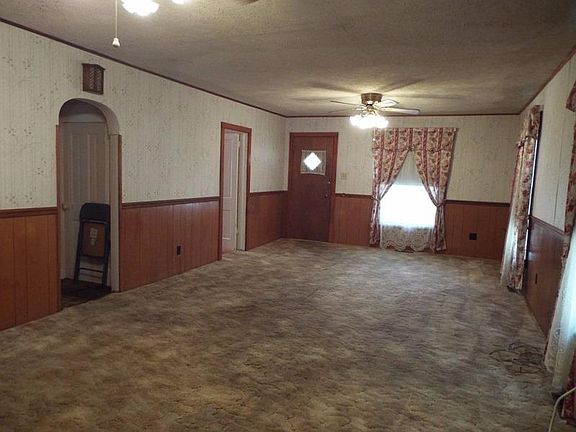 2nd image of 418 Cottage Ave