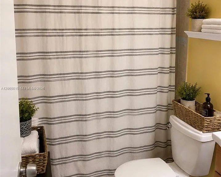 4202 NW 76th Ave #0 — Photo 10