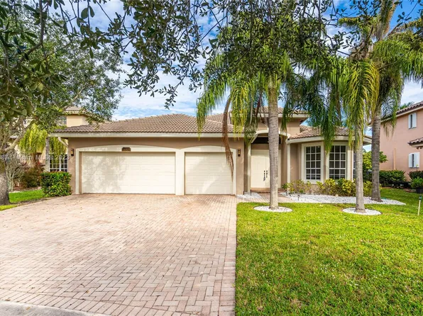 14909 SW 54th St, Miramar, FL 33027
