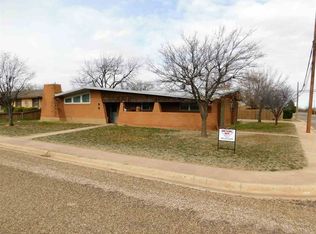 402 N 20th St, Lamesa, TX 79331