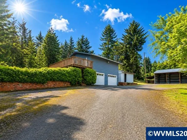 38113 Golden Valley Dr, Lebanon, OR 97355