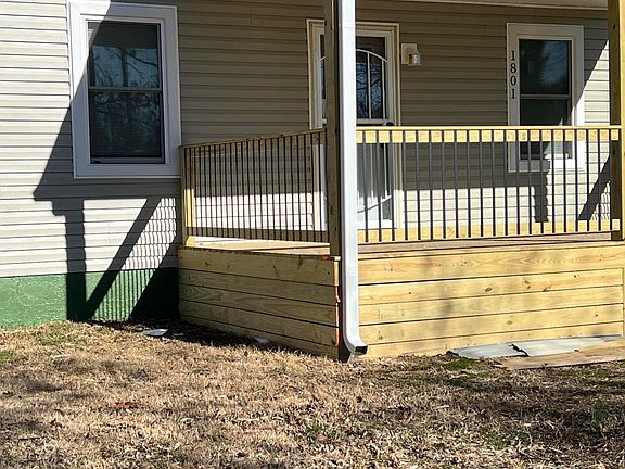 5th image of 1801 Wenatchee Pl