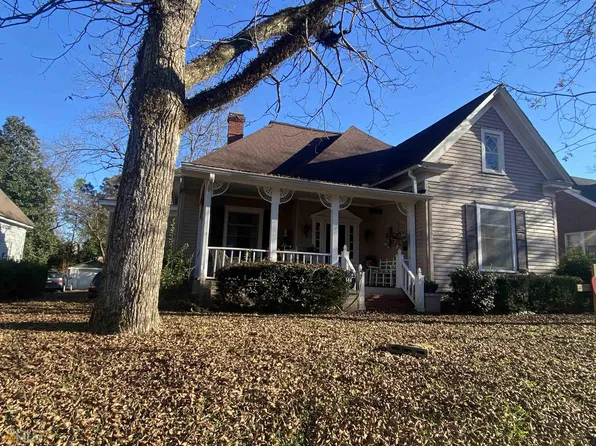 546 Greenwood St, Barnesville, GA 30204