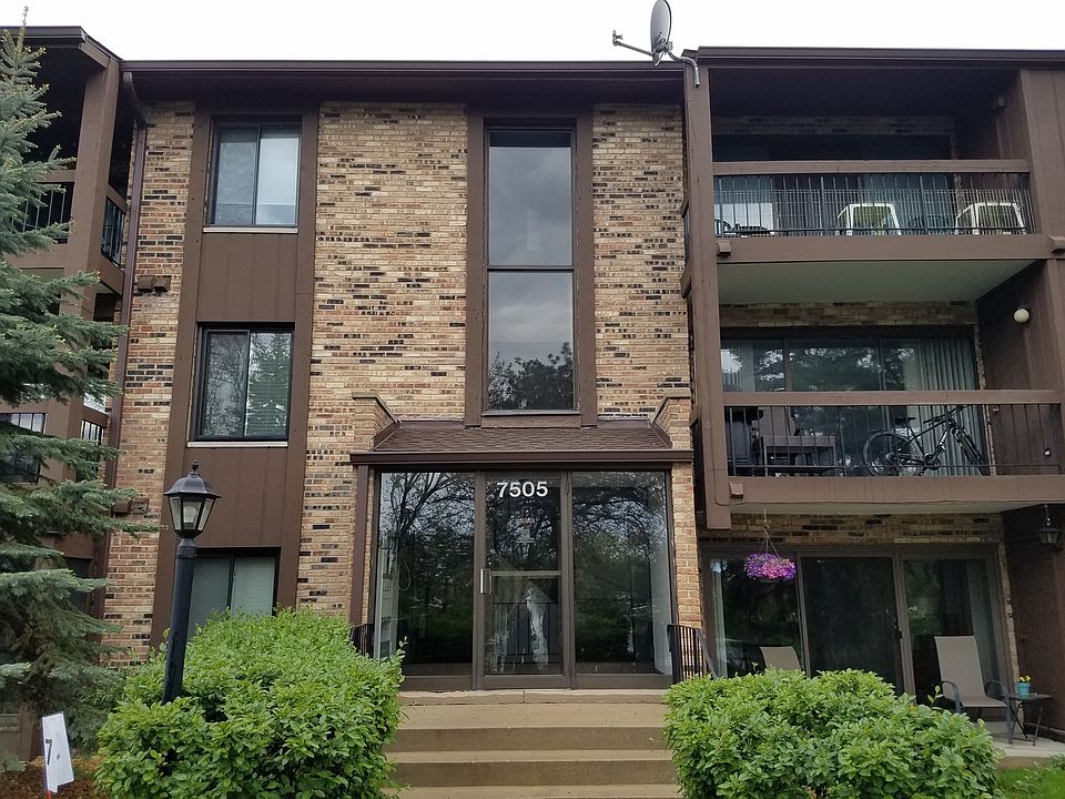 1st image of 7505 175th St Unit 111