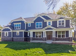 23893 W Long Grove Rd, Barrington, IL 60010